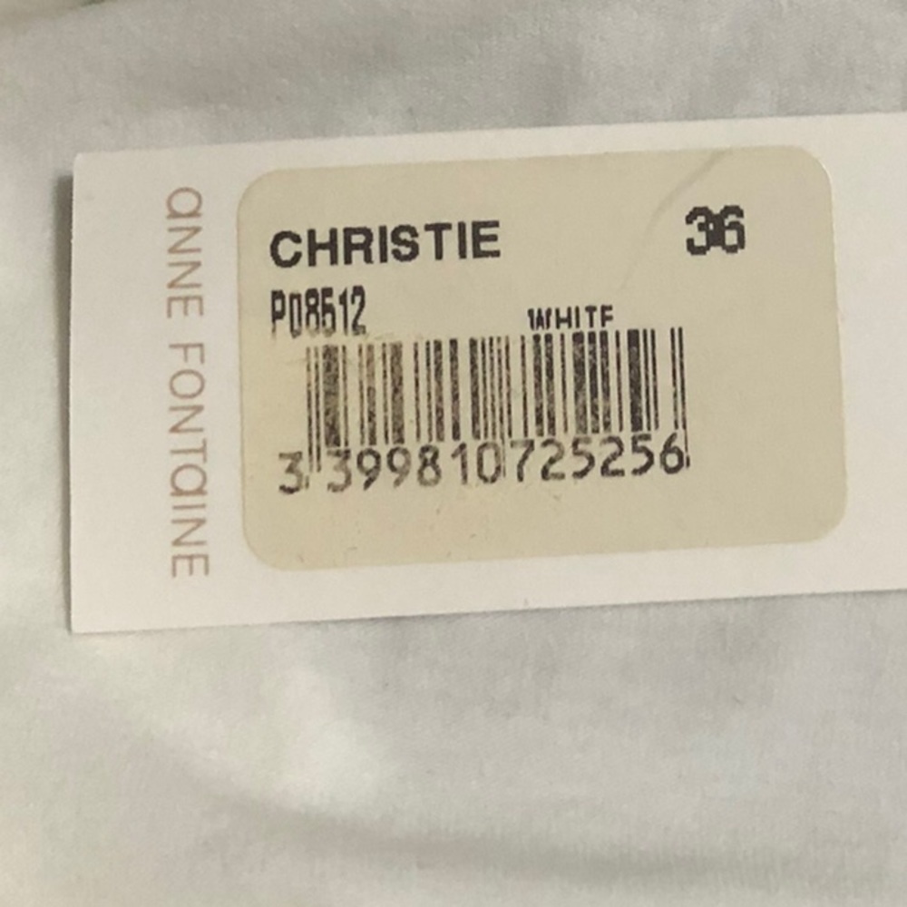 Anne Fontaine Christie Shirt
White Long Sleeved Double Collared T-Blouse - Picture 13 of 13